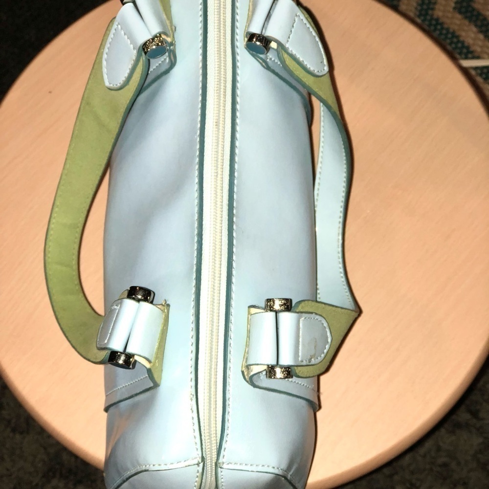 Mondani New York Pale Blue and green hand bag purse - Picture 4 of 9